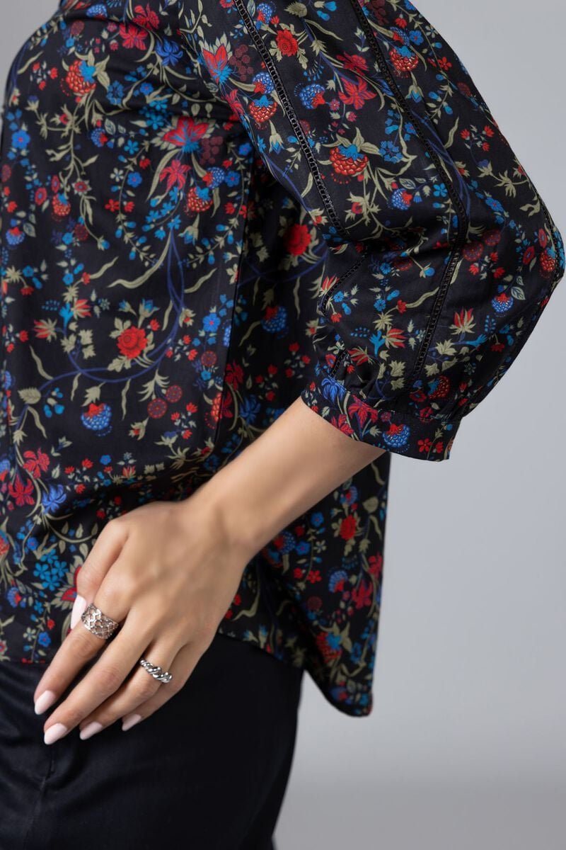 Printed | Cambric | Blouse view 2