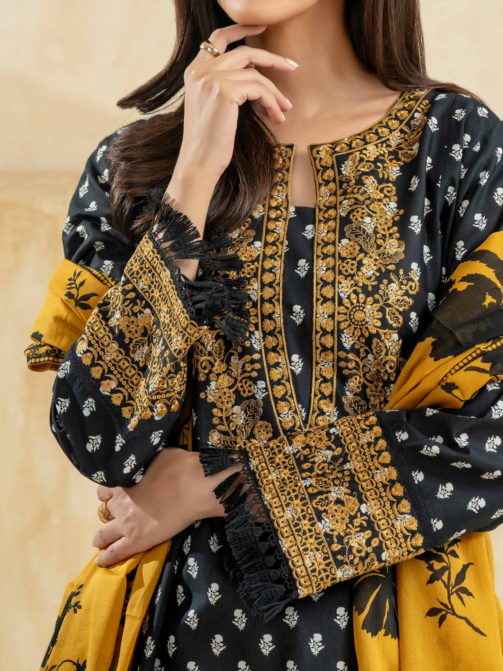 3 Piece Lawn Suit-Embroidered (Pret) view 8