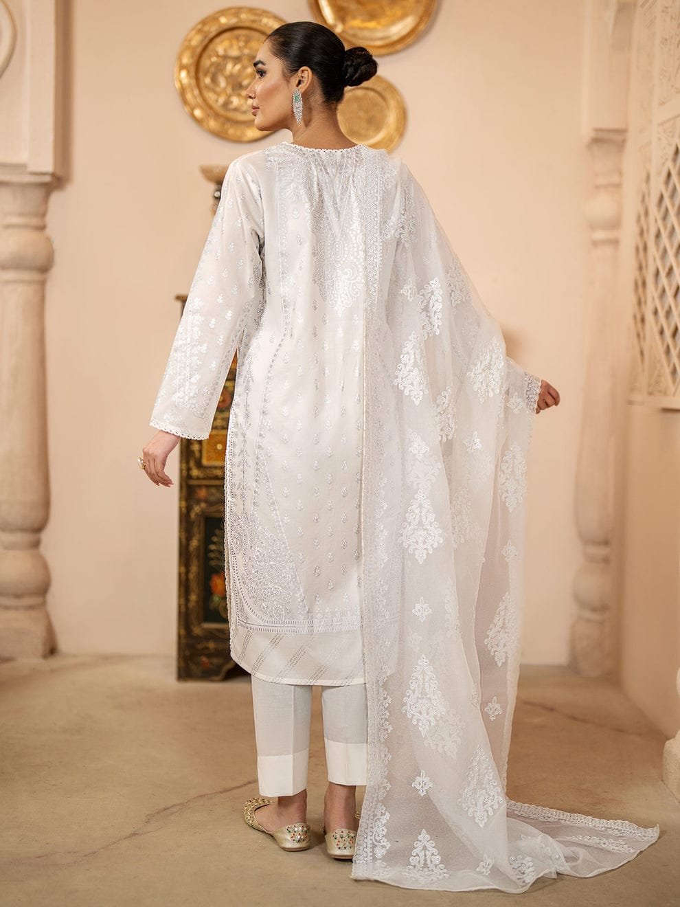 White Dyed Embroidered Suit view 3