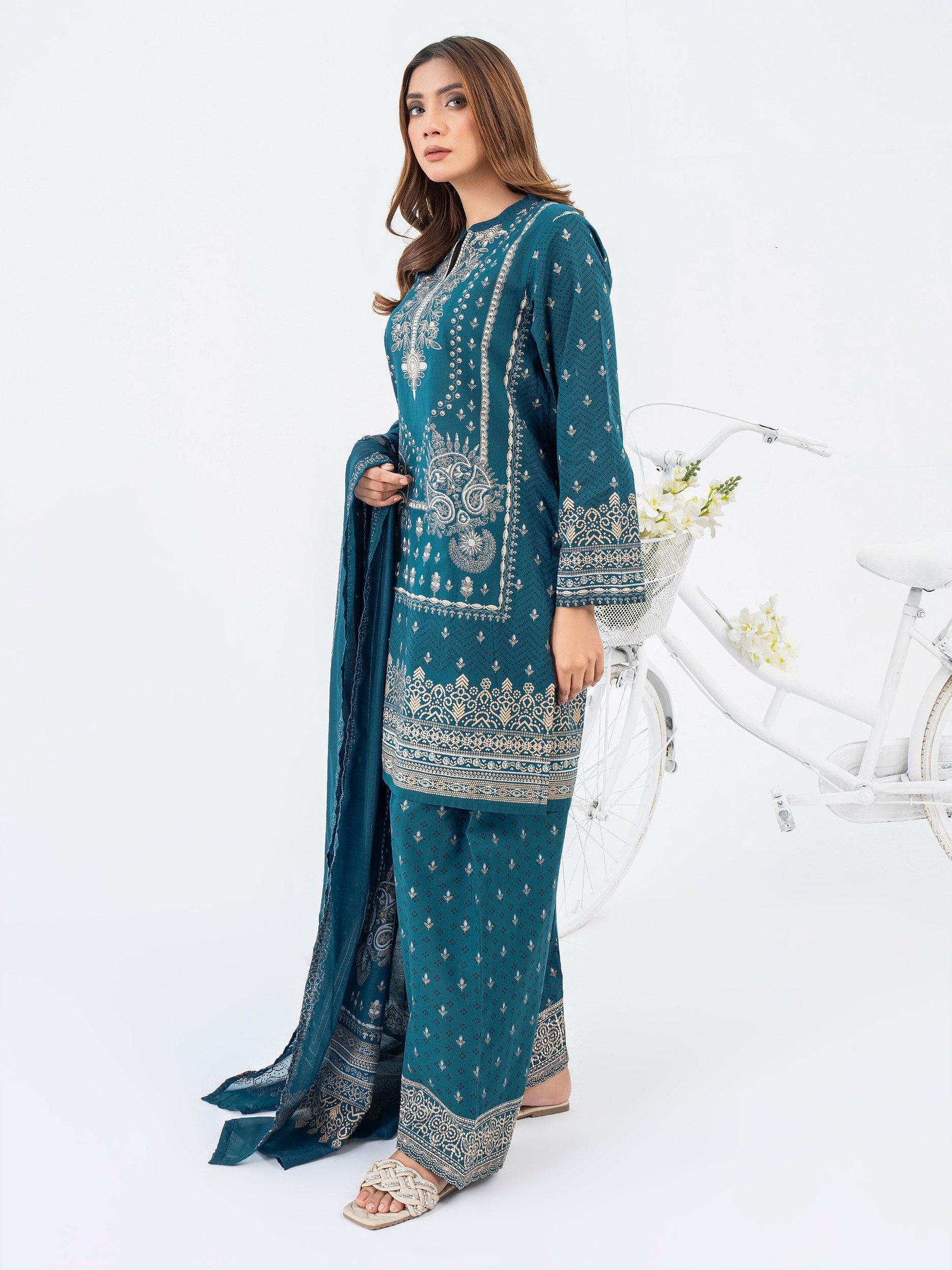 3 Piece Lawn Suit-Embroidered (Pret) view 3